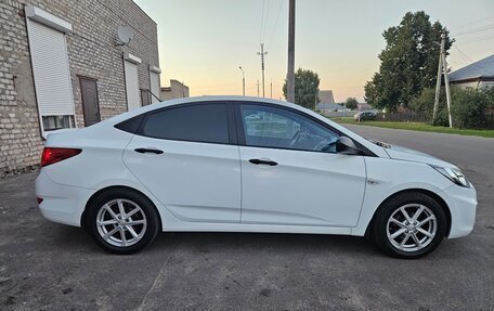 Hyundai Solaris II рестайлинг, 2014 год, 750 000 рублей, 6 фотография