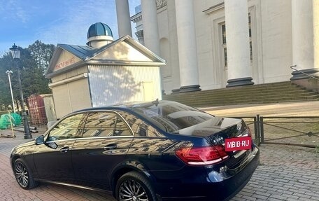 Mercedes-Benz E-Класс, 2013 год, 1 820 000 рублей, 4 фотография