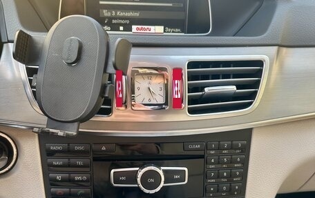 Mercedes-Benz E-Класс, 2013 год, 1 820 000 рублей, 15 фотография