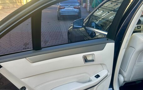 Mercedes-Benz E-Класс, 2013 год, 1 820 000 рублей, 21 фотография