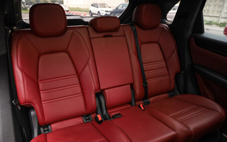 Porsche Cayenne III, 2019 год, 5 699 000 рублей, 33 фотография