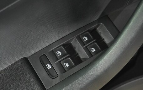 Skoda Rapid I, 2017 год, 1 055 000 рублей, 13 фотография