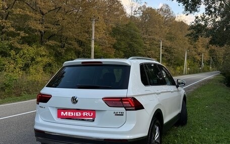 Volkswagen Tiguan II, 2017 год, 2 700 000 рублей, 4 фотография