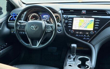 Toyota Camry, 2018 год, 2 499 000 рублей, 14 фотография