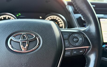 Toyota Camry, 2018 год, 2 499 000 рублей, 16 фотография