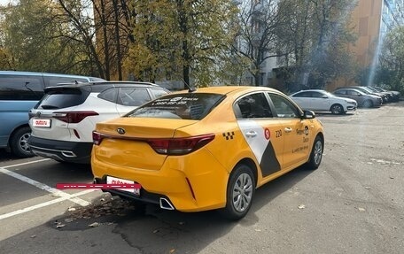 KIA Rio IV, 2020 год, 800 000 рублей, 3 фотография