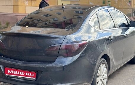 Opel Astra J, 2013 год, 570 000 рублей, 4 фотография