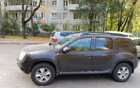 Renault Duster I рестайлинг, 2014 год, 780 000 рублей, 2 фотография