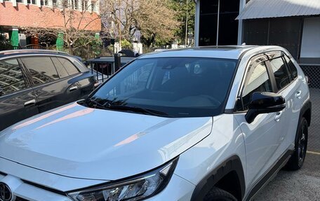 Toyota RAV4, 2022 год, 3 400 000 рублей, 1 фотография