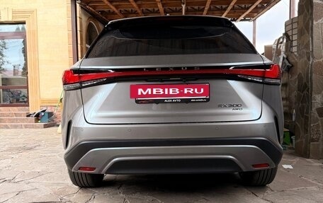 Lexus RX IV рестайлинг, 2025 год, 7 450 000 рублей, 3 фотография