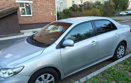 Toyota Corolla, 2011 год, 815 000 рублей, 3 фотография