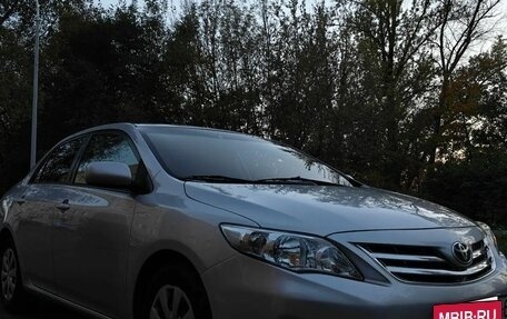Toyota Corolla, 2011 год, 815 000 рублей, 8 фотография