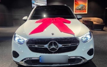 Mercedes-Benz GLC, 2026 год, 9 658 000 рублей, 2 фотография