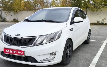 KIA Rio III рестайлинг, 2014 год, 870 000 рублей, 1 фотография
