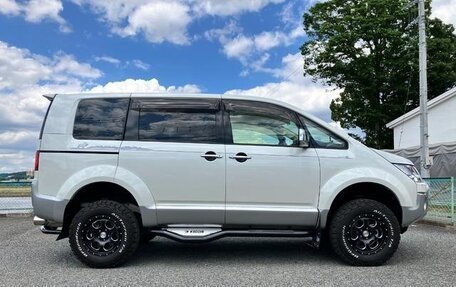 Mitsubishi Delica D:5 I, 2018 год, 2 111 000 рублей, 3 фотография