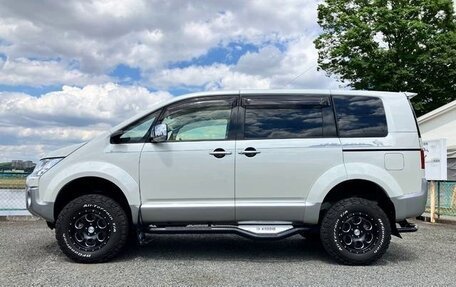 Mitsubishi Delica D:5 I, 2018 год, 2 111 000 рублей, 4 фотография
