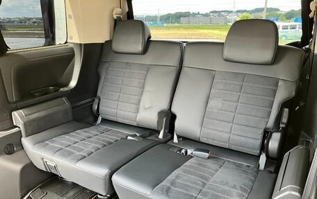 Mitsubishi Delica D:5 I, 2018 год, 2 111 000 рублей, 23 фотография