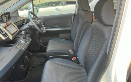 Honda Freed I, 2014 год, 863 000 рублей, 23 фотография