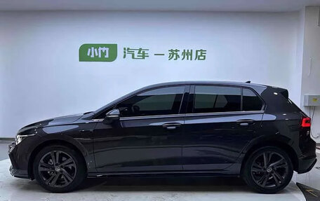 Volkswagen Golf VIII, 2023 год, 1 600 000 рублей, 4 фотография