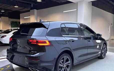 Volkswagen Golf VIII, 2023 год, 1 600 000 рублей, 5 фотография