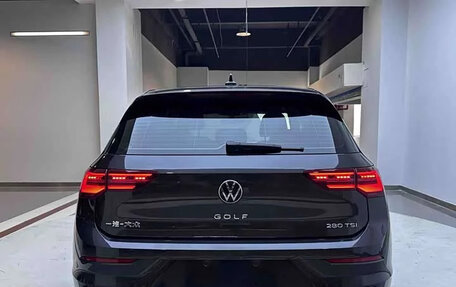 Volkswagen Golf VIII, 2023 год, 1 600 000 рублей, 7 фотография