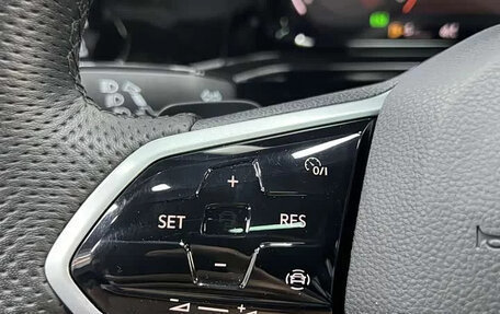 Volkswagen Golf VIII, 2023 год, 1 615 000 рублей, 15 фотография