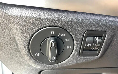 Volkswagen Lavida, 2023 год, 1 067 500 рублей, 8 фотография