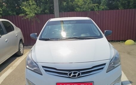 Hyundai Solaris II рестайлинг, 2014 год, 570 000 рублей, 1 фотография