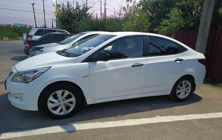 Hyundai Solaris II рестайлинг, 2014 год, 570 000 рублей, 4 фотография