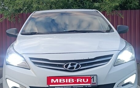 Hyundai Solaris II рестайлинг, 2014 год, 570 000 рублей, 5 фотография