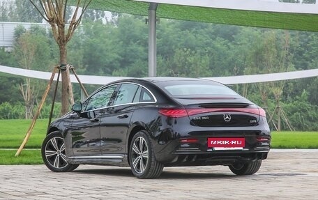Mercedes-Benz EQE, 2025 год, 4 900 000 рублей, 7 фотография