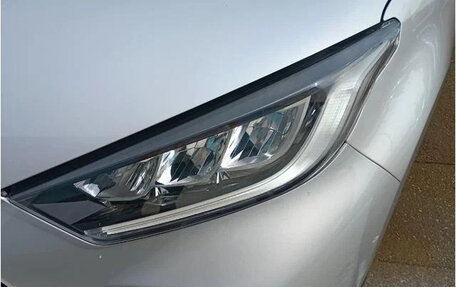 Toyota Yaris, 2023 год, 1 085 000 рублей, 25 фотография