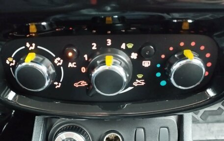 Nissan Terrano III, 2014 год, 930 000 рублей, 18 фотография