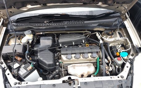 Honda Stream I рестайлинг, 2001 год, 350 000 рублей, 4 фотография