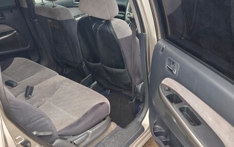 Honda Stream I рестайлинг, 2001 год, 350 000 рублей, 11 фотография