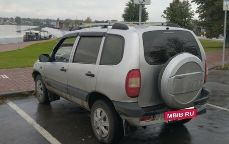Chevrolet Niva I рестайлинг, 2003 год, 270 000 рублей, 3 фотография