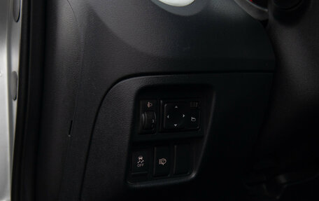 Nissan Juke II, 2014 год, 928 000 рублей, 16 фотография