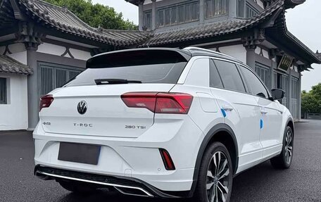 Volkswagen T-Roc I, 2021 год, 1 350 000 рублей, 4 фотография