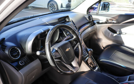 Chevrolet Orlando I, 2012 год, 997 000 рублей, 7 фотография