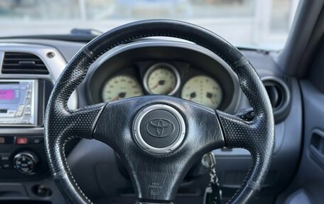 Toyota RAV4, 2001 год, 650 000 рублей, 13 фотография