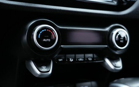 KIA Rio IV, 2018 год, 1 410 000 рублей, 20 фотография