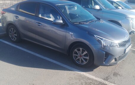 KIA Rio IV, 2020 год, 1 200 000 рублей, 2 фотография