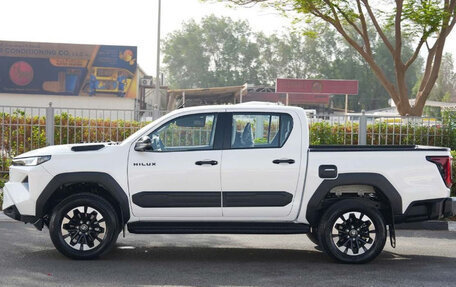 Toyota Hilux, 2026 год, 6 800 096 рублей, 4 фотография