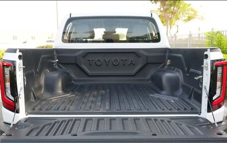 Toyota Hilux, 2026 год, 6 800 096 рублей, 7 фотография