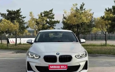 BMW 1 серия, 2023 год, 1 600 999 рублей, 1 фотография