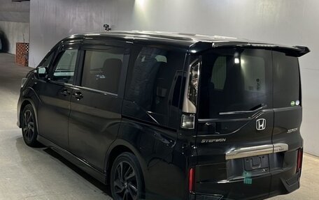 Honda Stepwgn IV, 2019 год, 2 фотография