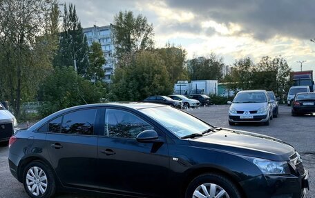 Chevrolet Cruze II, 2009 год, 520 000 рублей, 9 фотография