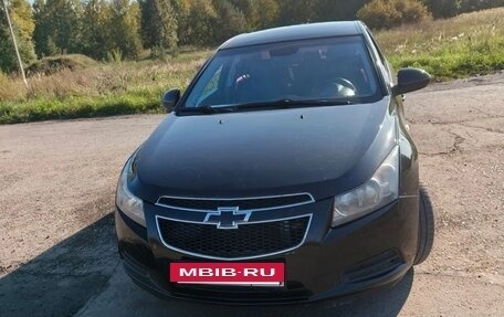 Chevrolet Cruze II, 2009 год, 520 000 рублей, 7 фотография
