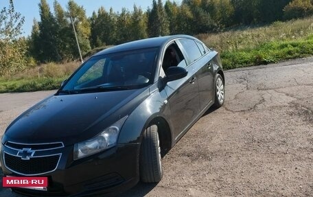 Chevrolet Cruze II, 2009 год, 520 000 рублей, 8 фотография