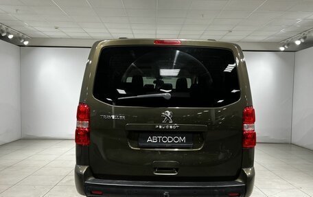 Peugeot Traveller I, 2019 год, 2 999 000 рублей, 6 фотография